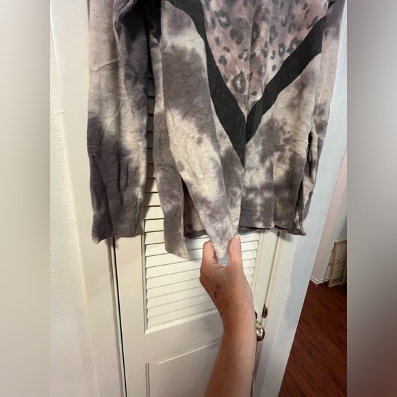 Lillypad Boutique style Textured Long sleeve Shirt - Picture 5 of 12